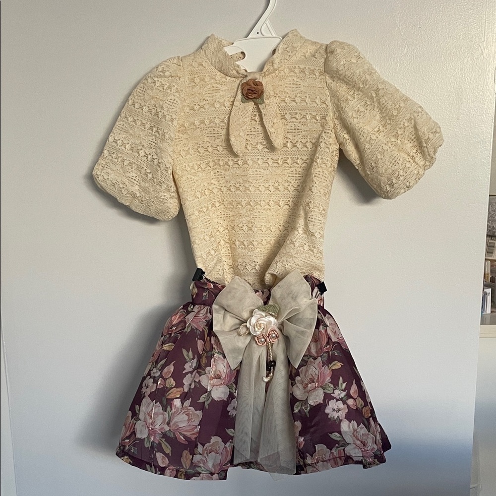 Baby girl 12 months Cream Lace Top with Floral Skirt